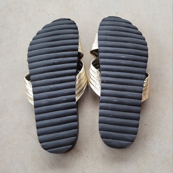 Dune London - Linate Gold Metallic Slip on Sandals - Picture 6 of 7